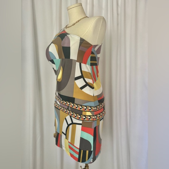 BCBGMaxAzria One Shoulder Dress in Multicolor Geometric Pattern (898) - Picture 8 of 12